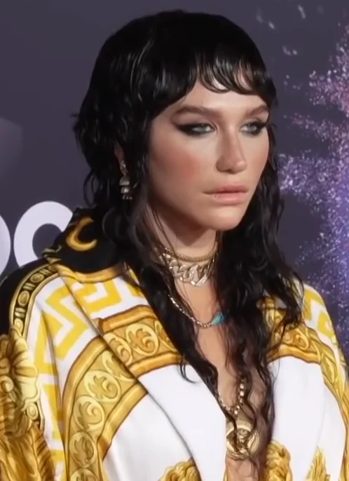Kesha portrait
