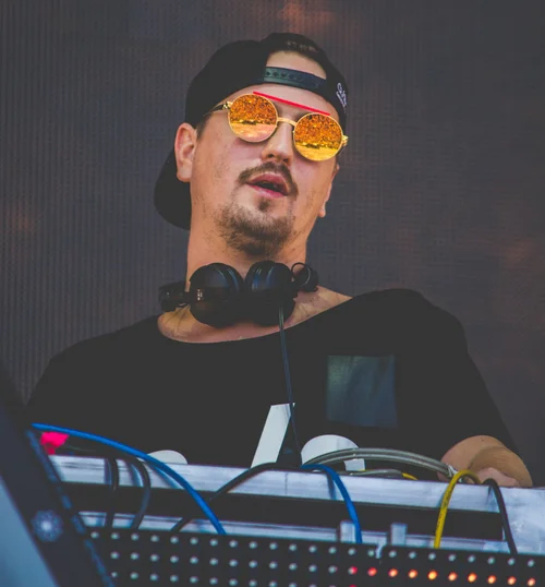 Robin Schulz portrait