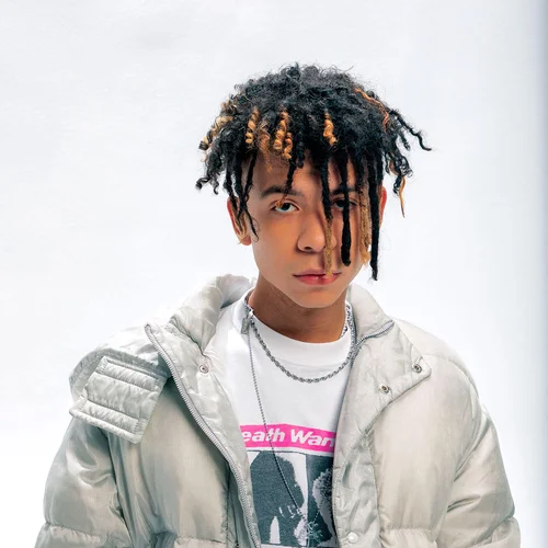iann dior portrait