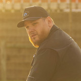 Luke Combs profile