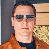 Tiësto profile